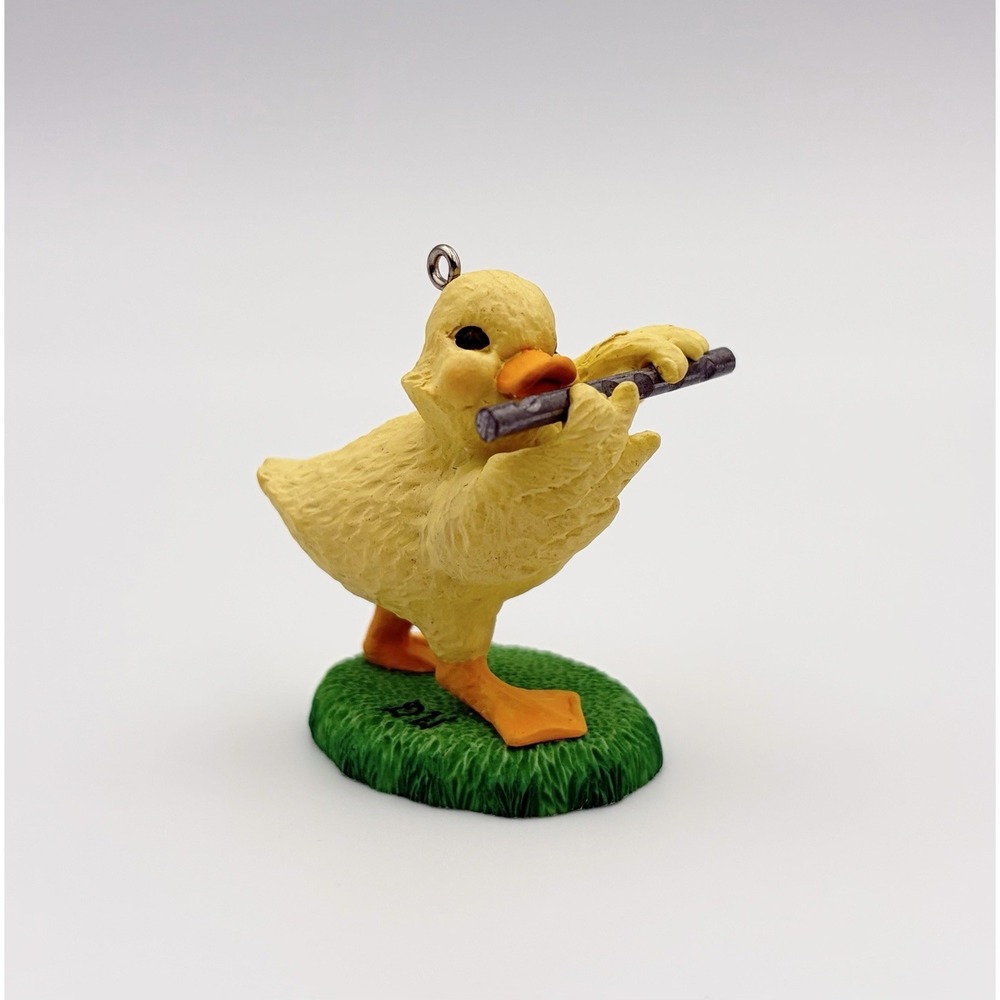 1996 Hallmark Keepsake Easter Ornament Strike Up The Band Duck Flute Vintage